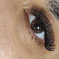 ظرفیت ۱۰ نفر برای خدمات و اموزش اکستنشن مژه|خدمات آرایشگری و زیبایی|فردیس, قریشی|دیوار