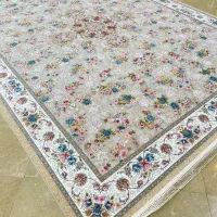 فرش گلریز در گالری اکبری چهارراه امام بسمت ترمینال