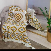 شال مبل پانچ دوزی