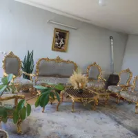 دو دست مبل راحتی و سلطنتی