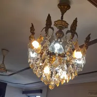 لوستر ۱۲ شاخه درحد نو|لوستر و چراغ آویز|قائم‌شهر, |دیوار