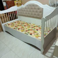 تخت خواب نوزاد و نوجوان با تشک