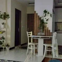 میز صبحانه خوری