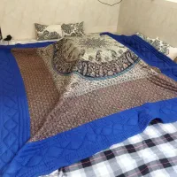 لحاف کرسی|رختخواب، بالش، پتو|قم, امامزاده ابراهیم|دیوار