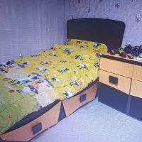 تخت|تخت و سرویس خواب|شیراز, زرهی|دیوار