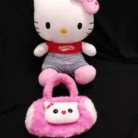 عروسک وکیف کیتی ست|اسباب‌بازی بچه|قم, قلعه کامکار|دیوار