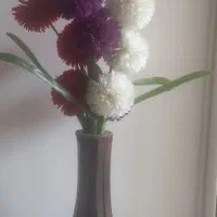گل وگلدان