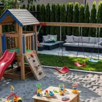 نقاش و زیر کار چی رنگ و مونتاژ کار و کارگر ساده