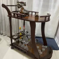 میز بار طرح دار در حد نو