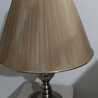 یک عدد آباژور شبخوابی کنارتخت کاملاسالم و شیک|چراغ خواب و آباژور|ری, جوانمرد قصاب|دیوار