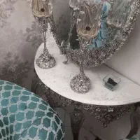 آینه و شمعدان برنز