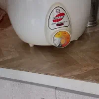 یه سرخ کن و یه پلو پز نو|اجاق گاز و لوازم برقی پختوپز|دورود, |دیوار