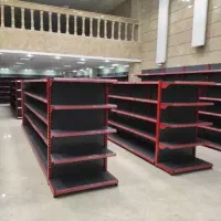 وسط فروشگاه قفسه حفاظ دار