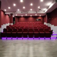 اجاره ساعتی سالن همایش