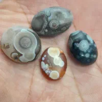 الحجار الکریمه سلطانی وعقیق سلیمانی