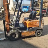 لیفتراک ۱.۵ تن تویوتا مدل ۲۰۰۳|خودرو سنگین|میاندوآب, |دیوار