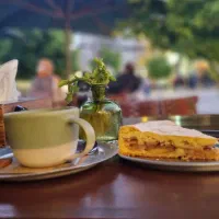 جویای کار صندوقدار یا کمک حسابدار یا مدیرسالن