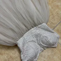 پیراهن مجلسی دکلته|لباس|قدس, شهرقدس|دیوار