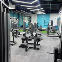 کارگر ساده نظافت باشگاه