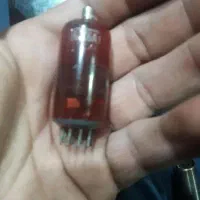 فروش و خرید قرمز