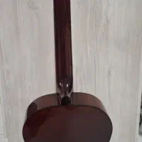 گیتار ۳/۴ هافنر|گیتار، بیس، امپلیفایر|رشت, معلم|دیوار