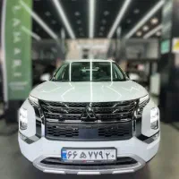 اوتلندر ام لاین