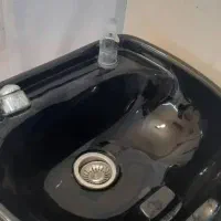 ویترین و سرشور|آرایشگاه و سالن‌های زیبایی|شوشتر, |دیوار