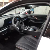 فونیکس fxپرمیوم ۴۰۲درحد خشک|خودرو سواری و وانت|قم, زنبیل آباد|دیوار