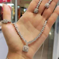 سرویس نقره (ایرانست)