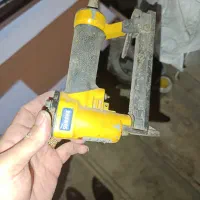 کمپرسور فارسی بر میخکوب منگنه زن گیره فن پایه دریل|ابزارآلات|تبریز, |دیوار