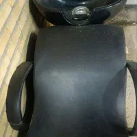 یک عدد آبگرمکن ویک عددسرشور