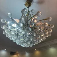 2 عدد لوستر 10 شاخه  و ۱ دیوار کوب و ۱ لوستر اتاق