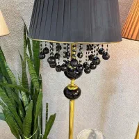 حراج آباژور ایستاده کنار سالنی بمدت محدود|چراغ خواب و آباژور|تبریز, |دیوار