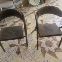 صندلی چرمی و فلز