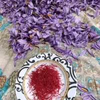 زعفران و خرده فروشی|خوردنی و آشامیدنی|رشتخوار, |دیوار