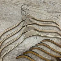 چوب کار لباس (آویز چوبی )|بندرخت و رختآویز|فردیس, داوری|دیوار