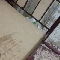 دو عدد تخت خواب یک نفره در حد نو