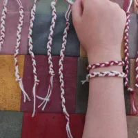 دستبند بافت دو رنگ