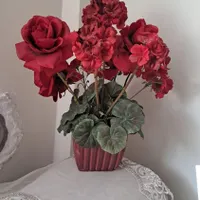 گل با گلدان