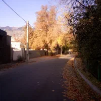 اجاره به خانم مجرد ویلایی نقلی نزدیک میدان کرج|اجارهٔ خانه و ویلا|کرج, حصار|دیوار