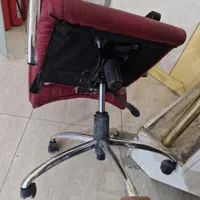 تعمیر انواع صندلی های چرخدار اداری