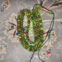 تسبیح‌ کهروبا‌ پرچمی‌|کلکسیون اشیاء عتیقه|مریوان, |دیوار