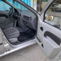 ل۹۰ نقره ای|خودرو سواری و وانت|اصفهان, بهارستان|دیوار