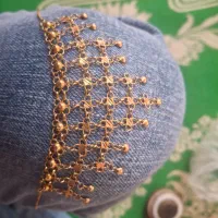 گردنبند یا سینه ریز حدود ۱۲ گرم