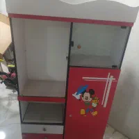 تخت و کمد کودک