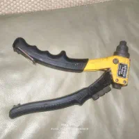 دستگاه پرچ|ابزارآلات|رباط‌کریم, رباط‌کریم|دیوار