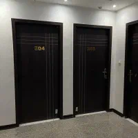 اجاره ملک اداری ۵۰-۶۰ متری واقع در مجتمع اداری تاک