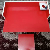 میز و صندلی