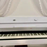 پیانو دیجیتال برند رولند