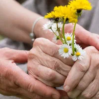 پرستار سالمند